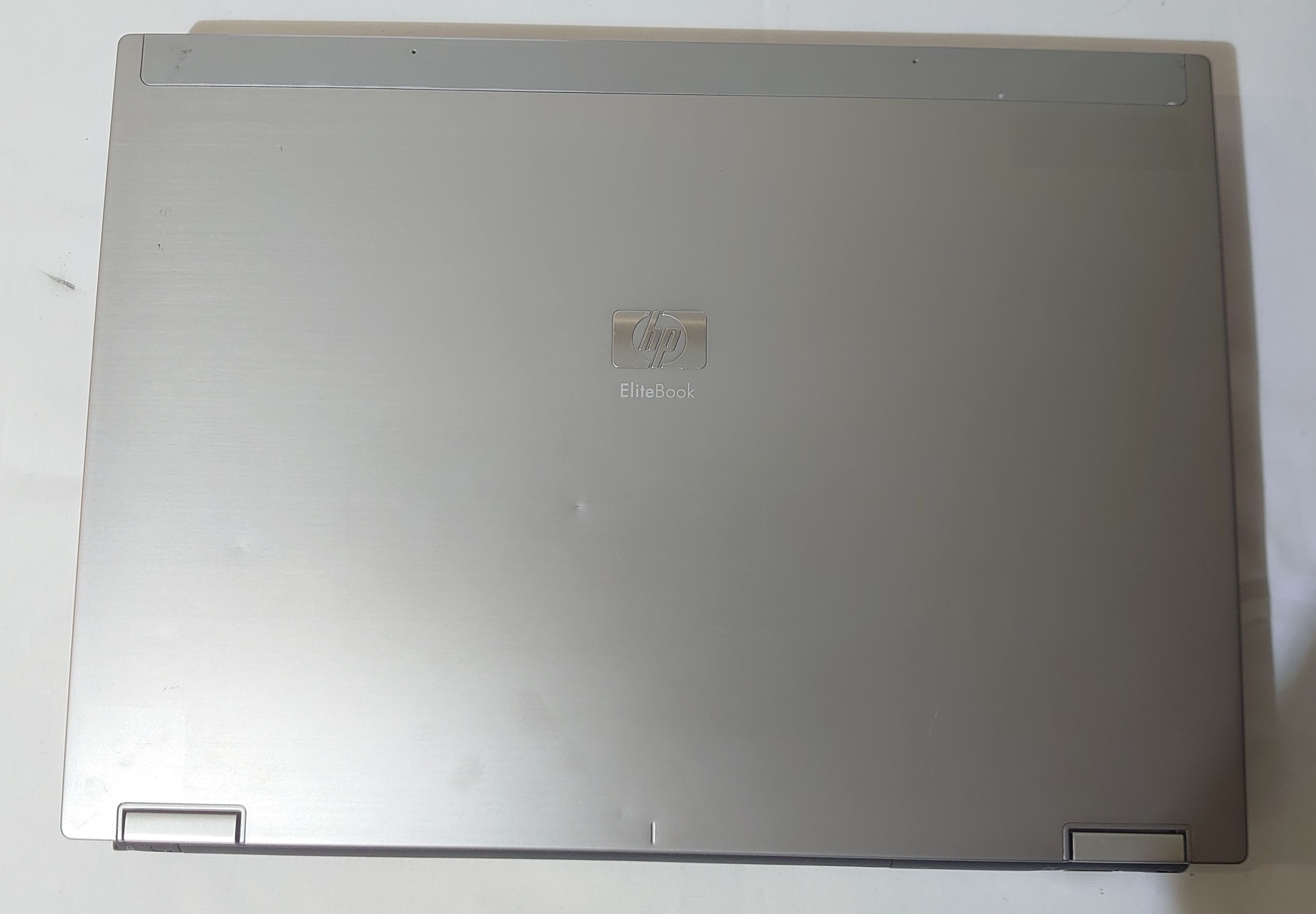 HP EliteBook 6930p (HP43)